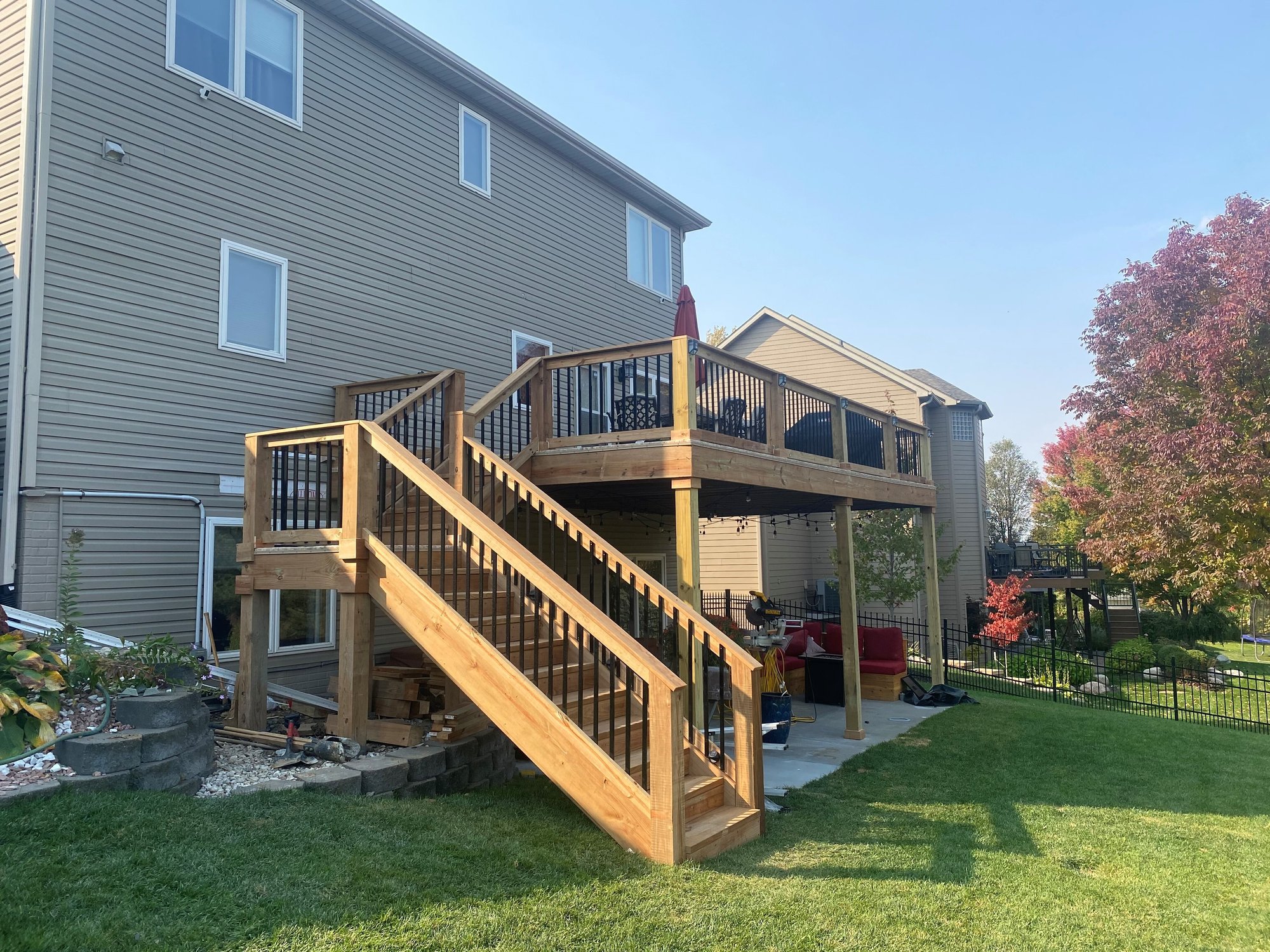 Elevated DeckRite vinyl deck in Lincoln, Nebraska