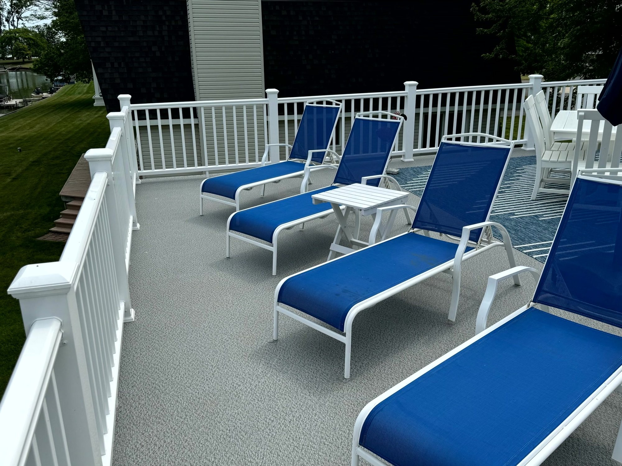 Lounge chairs on Slate Gray vinyl in Sand Pointe, Michigan